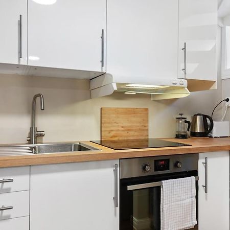 New! Modern City Apt: Central W/ Private Entrence Берген Экстерьер фото